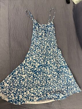 SHEIN Blue and White Floral Spaghetti Strap Sundress